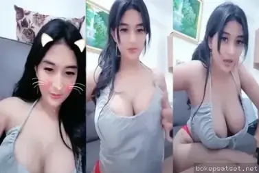 Bokep Live Cewek Toket Gede Colmek Liar di Live Sampai Memek Becek