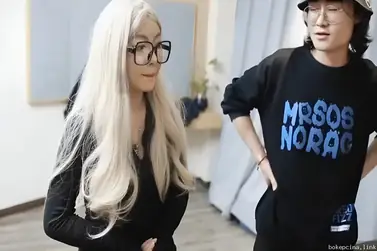 Gadis Kacamata Rabun Ngewe Perdana